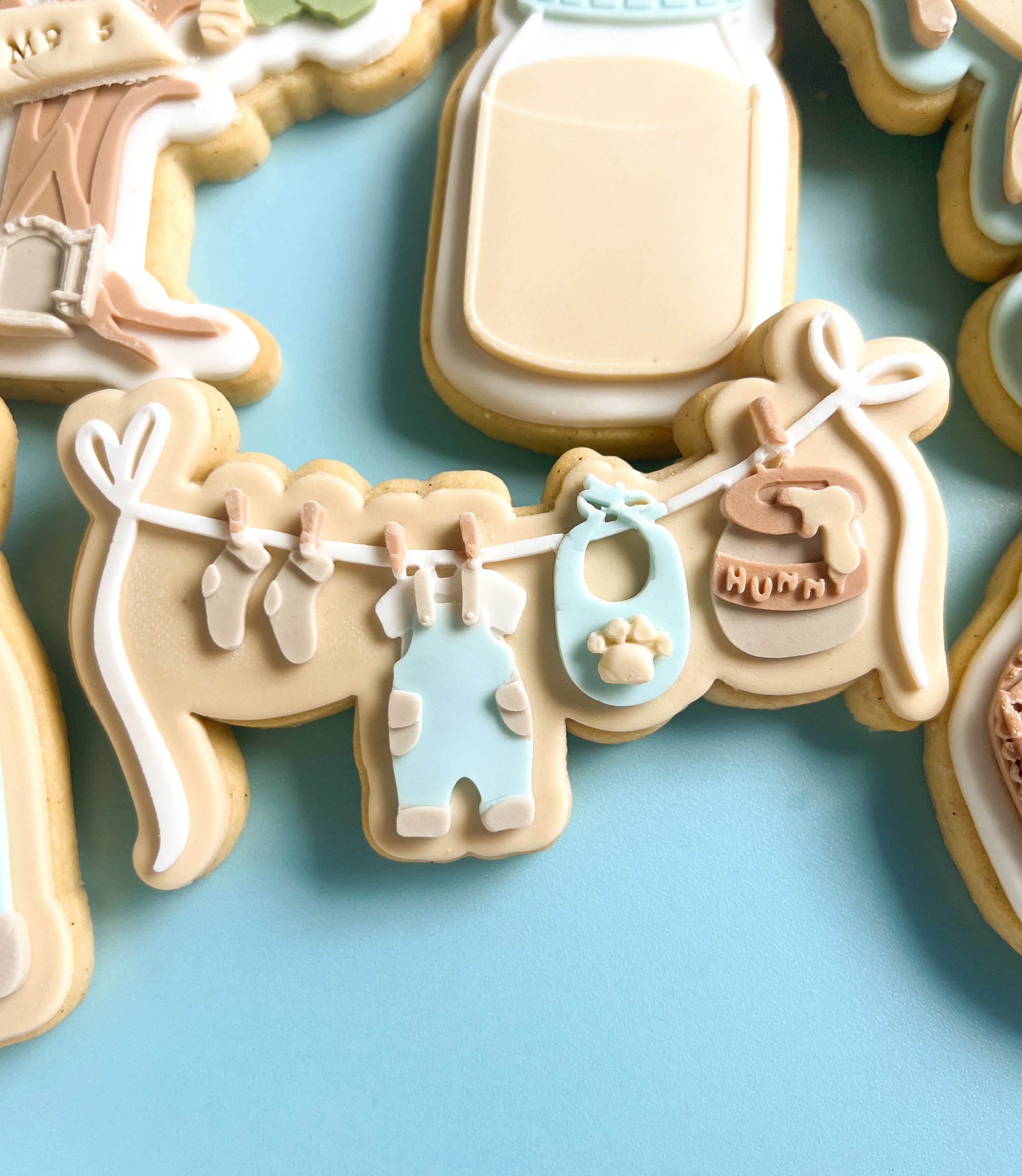 Honey/ bee/ vintage pooh