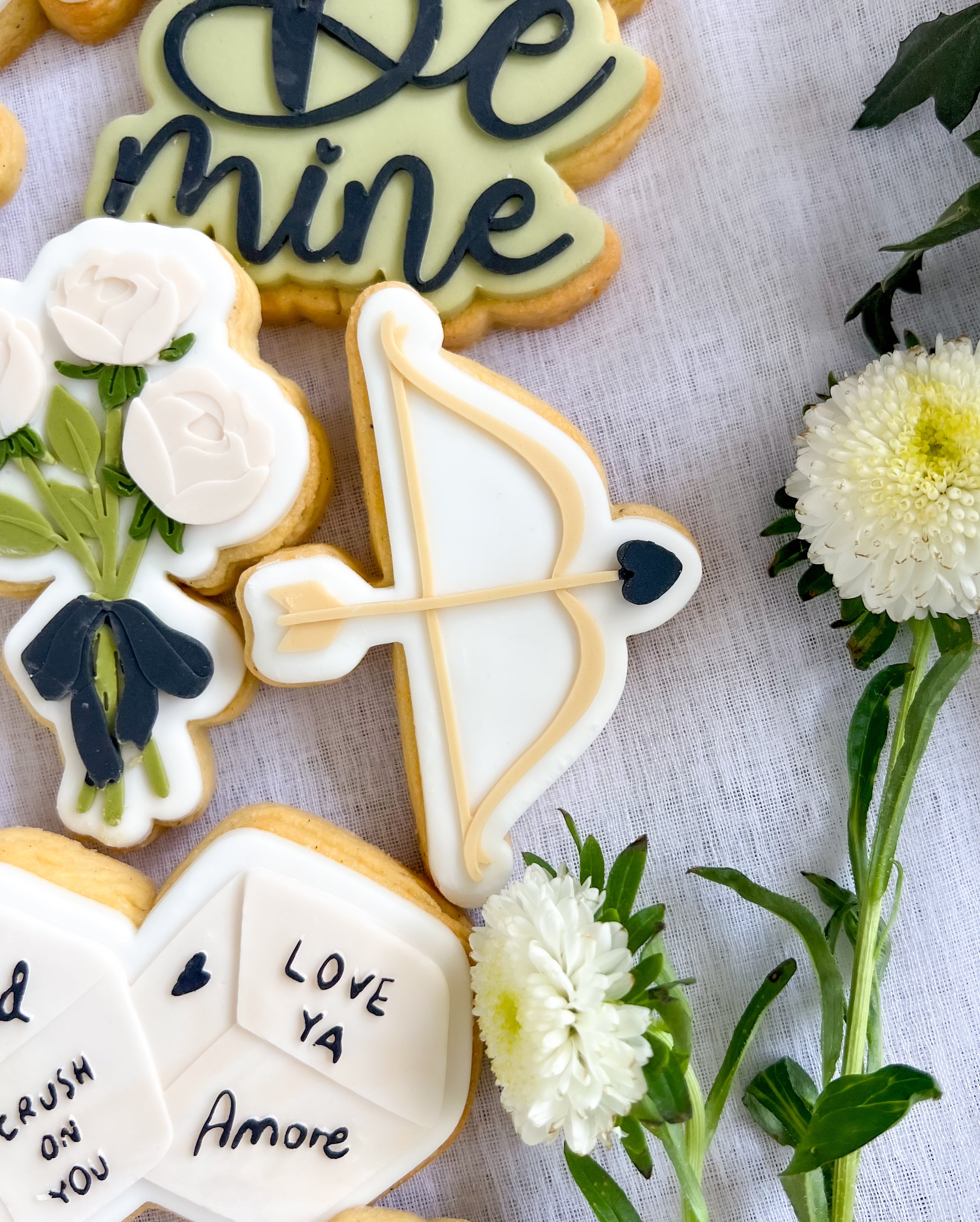 Bow and arrow V2 debosser and cutter