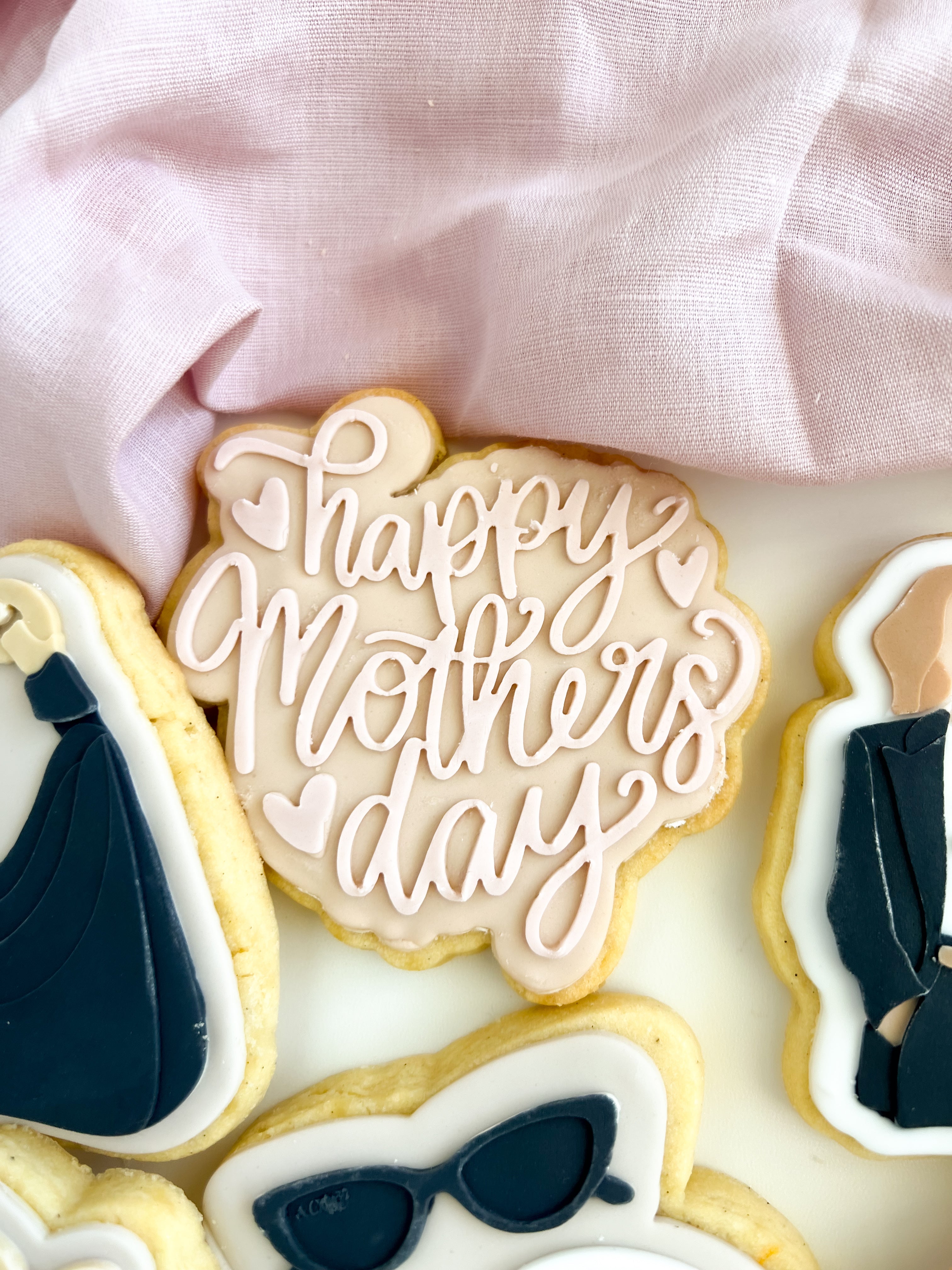 Happy Mothers Day cursive debosser and cutter