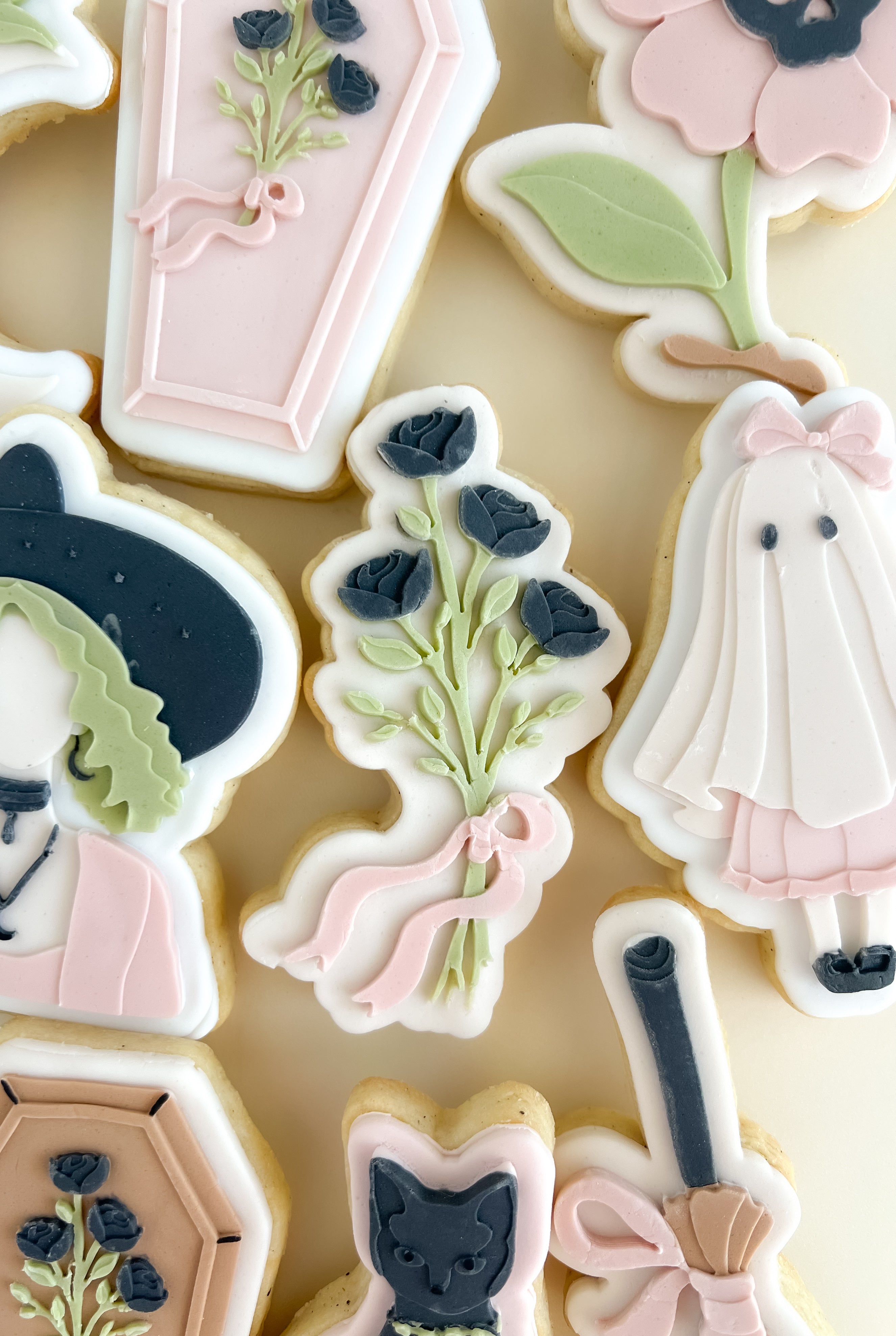 Rose bunch debosser and cutter