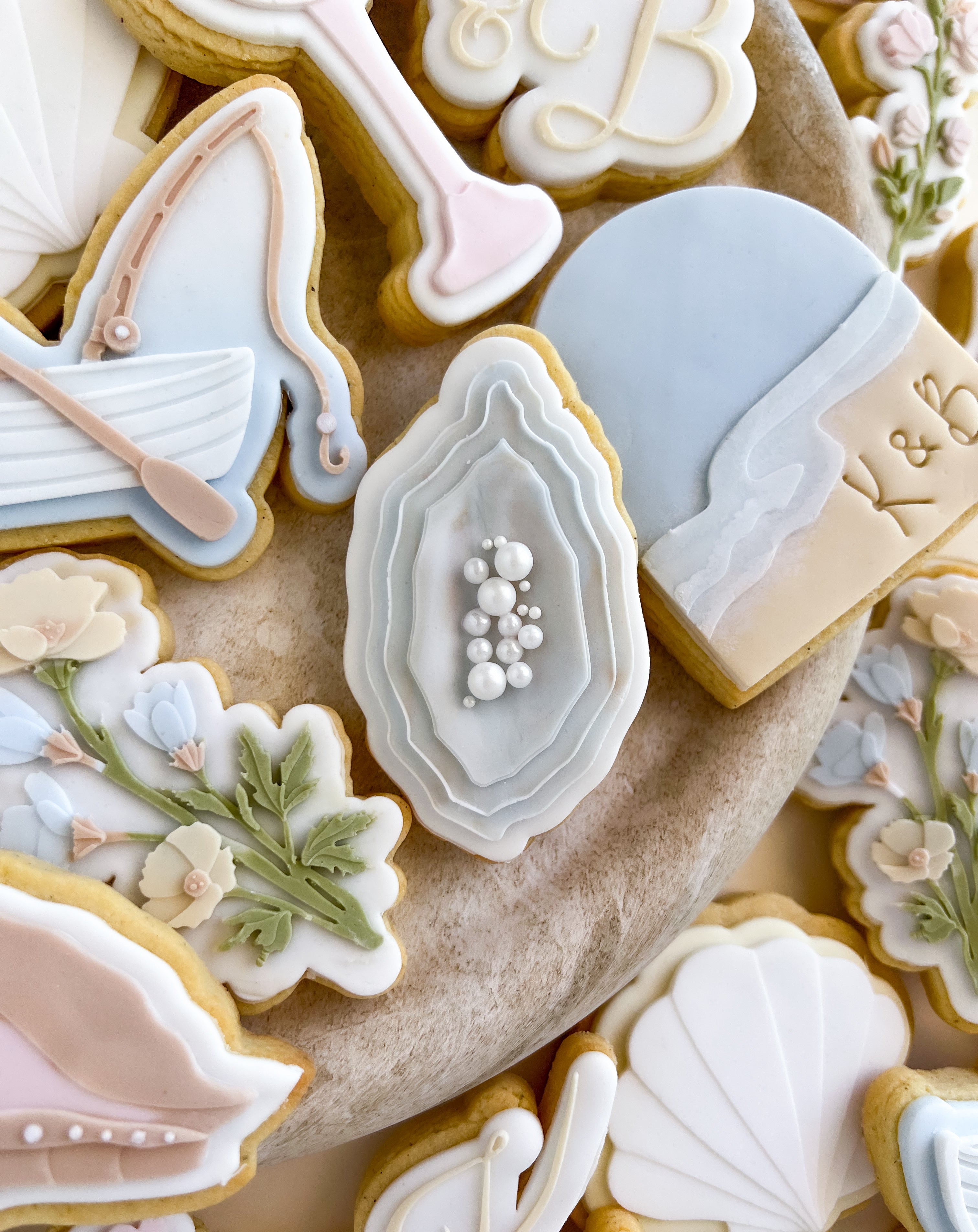 Oyster debosser and cutter