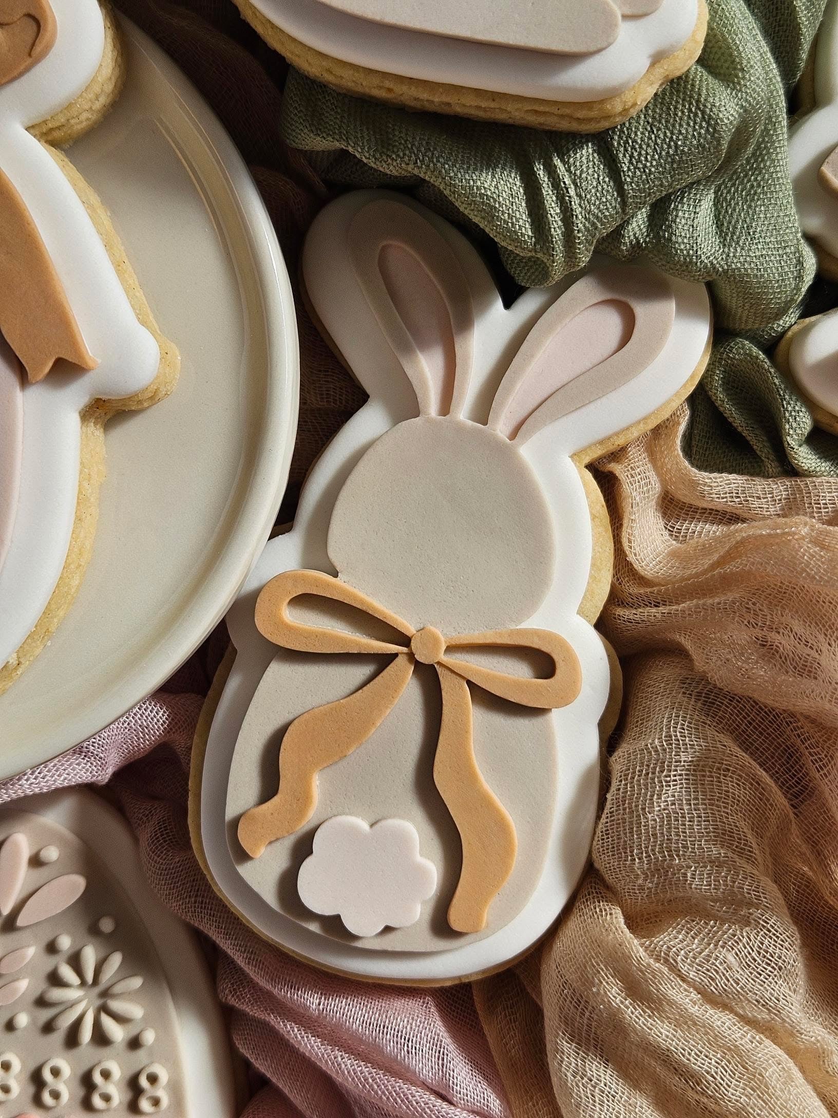 Turned bunny with bow debosser and cutter