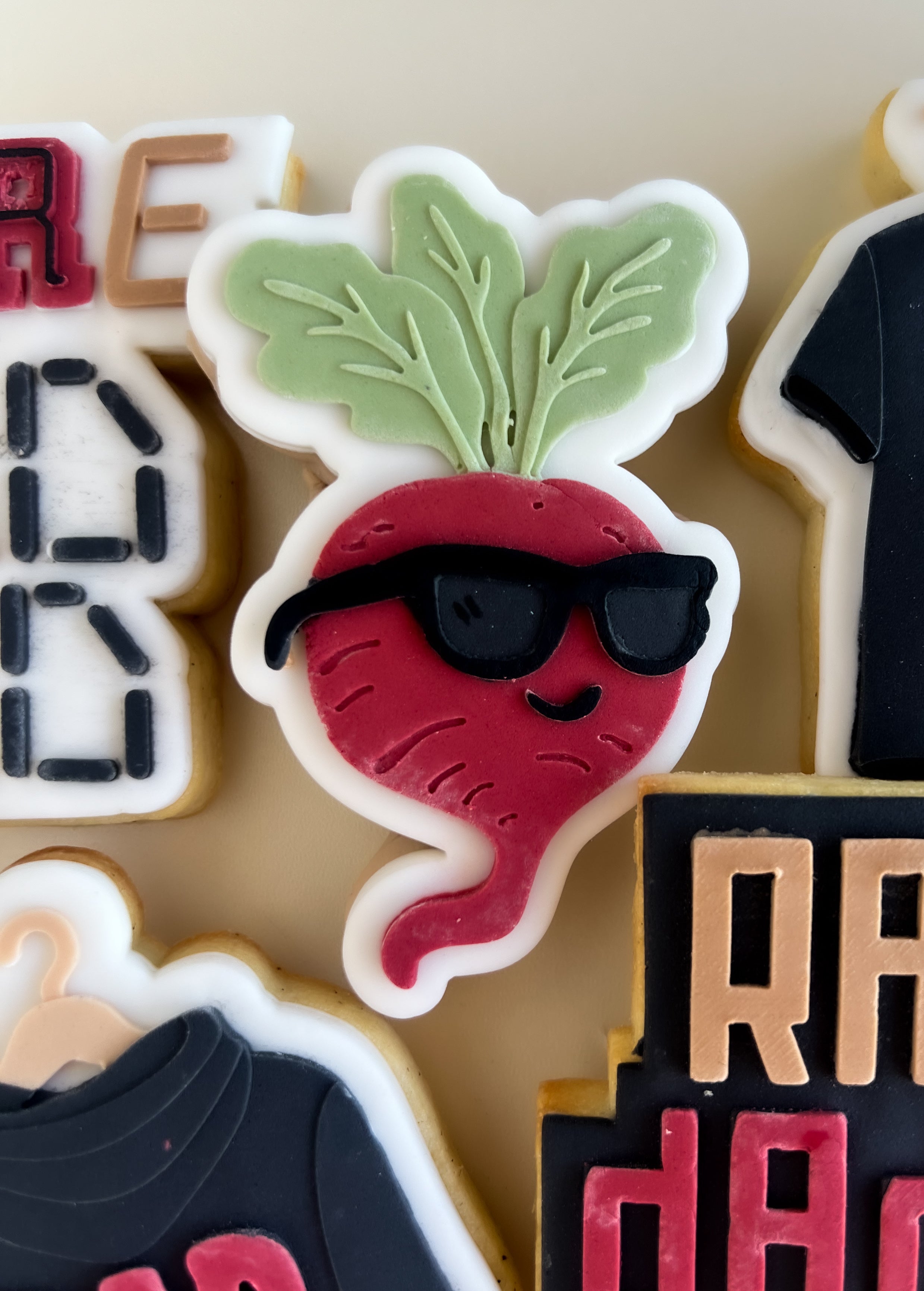 Rad raddish debosser and cutter
