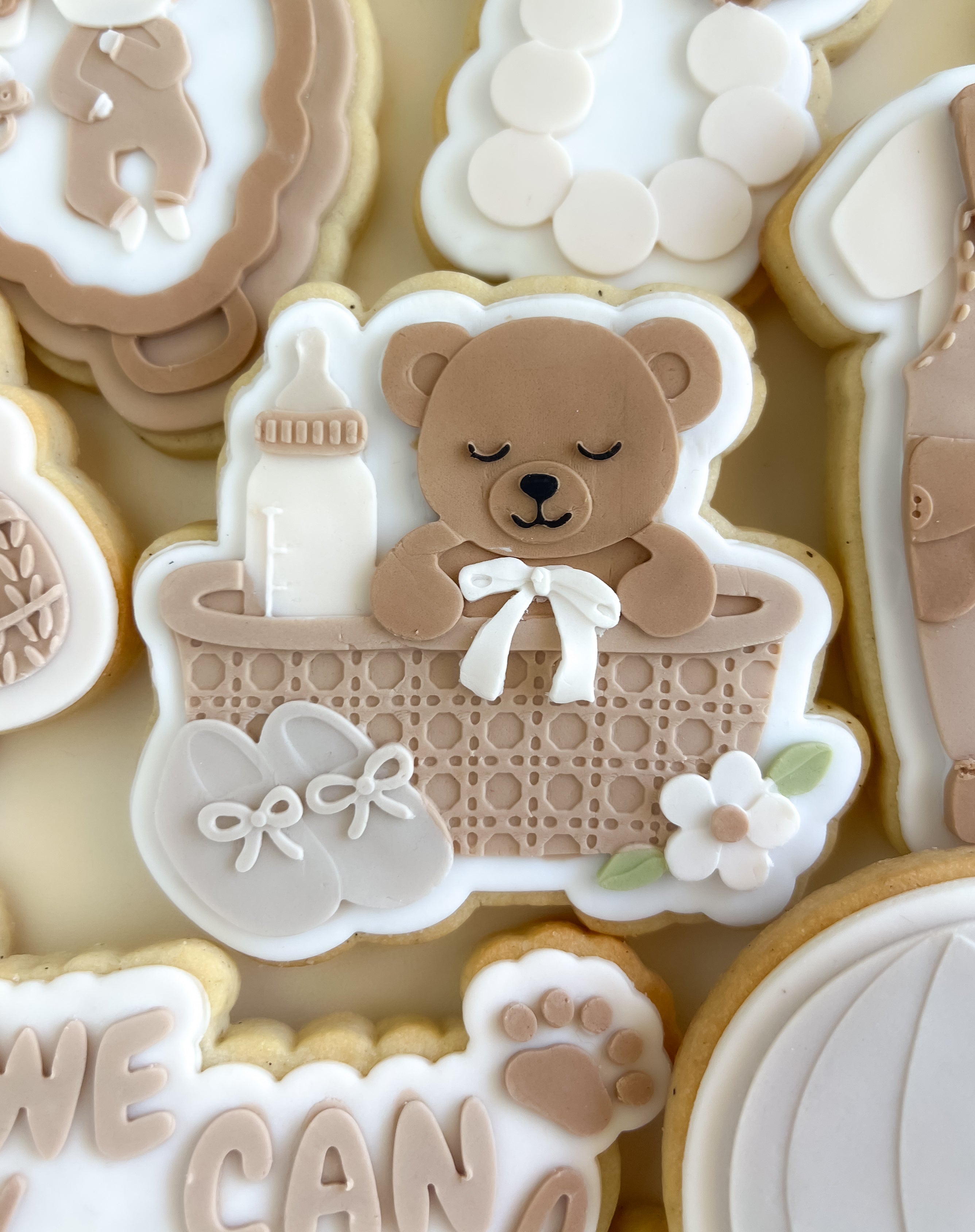 Bear baby basket debosser and cutter