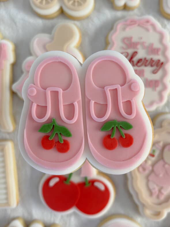 Cherry baby shoes debosser and cutter