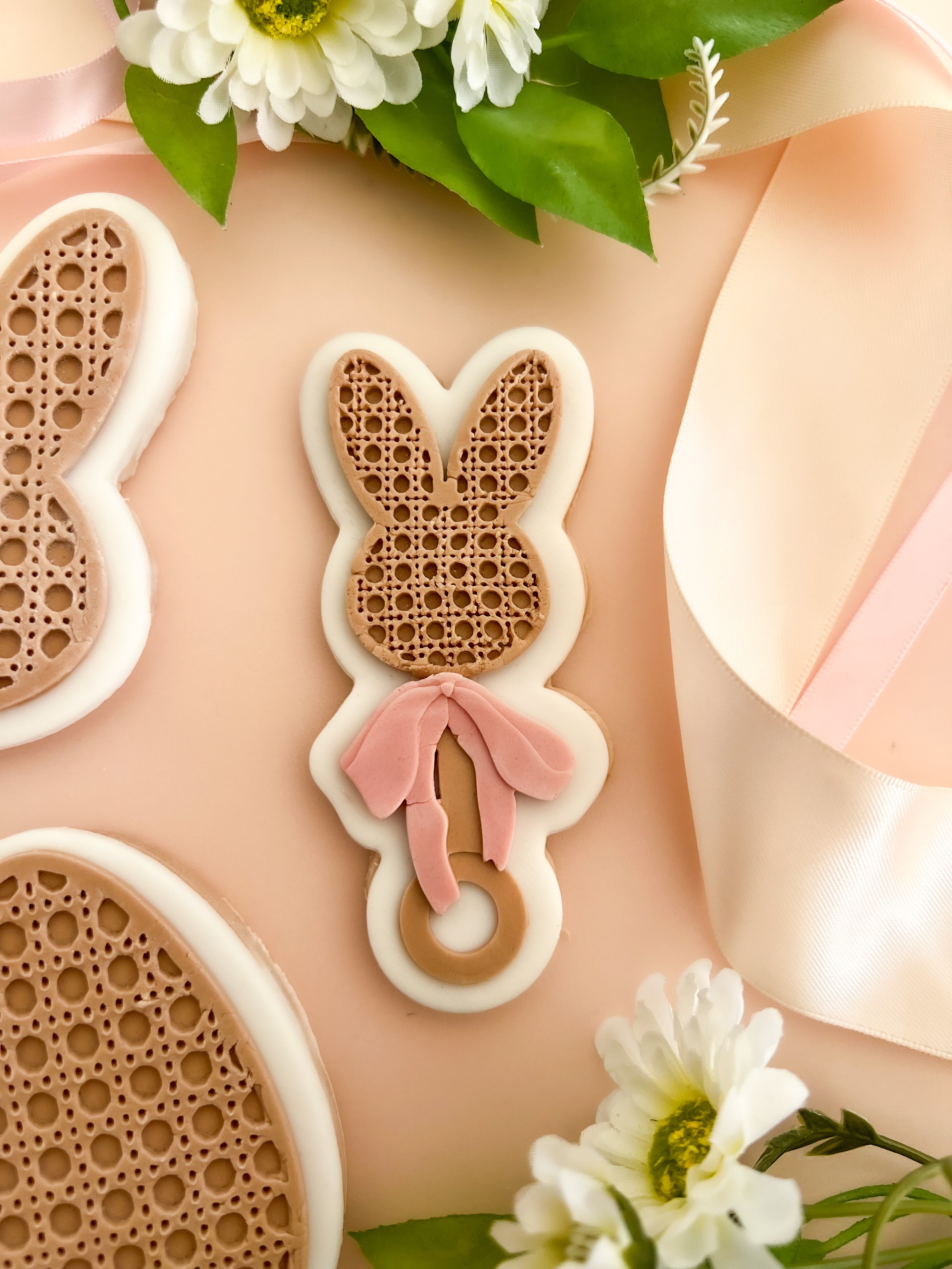 Rattan bunny rattle debosser and cutter