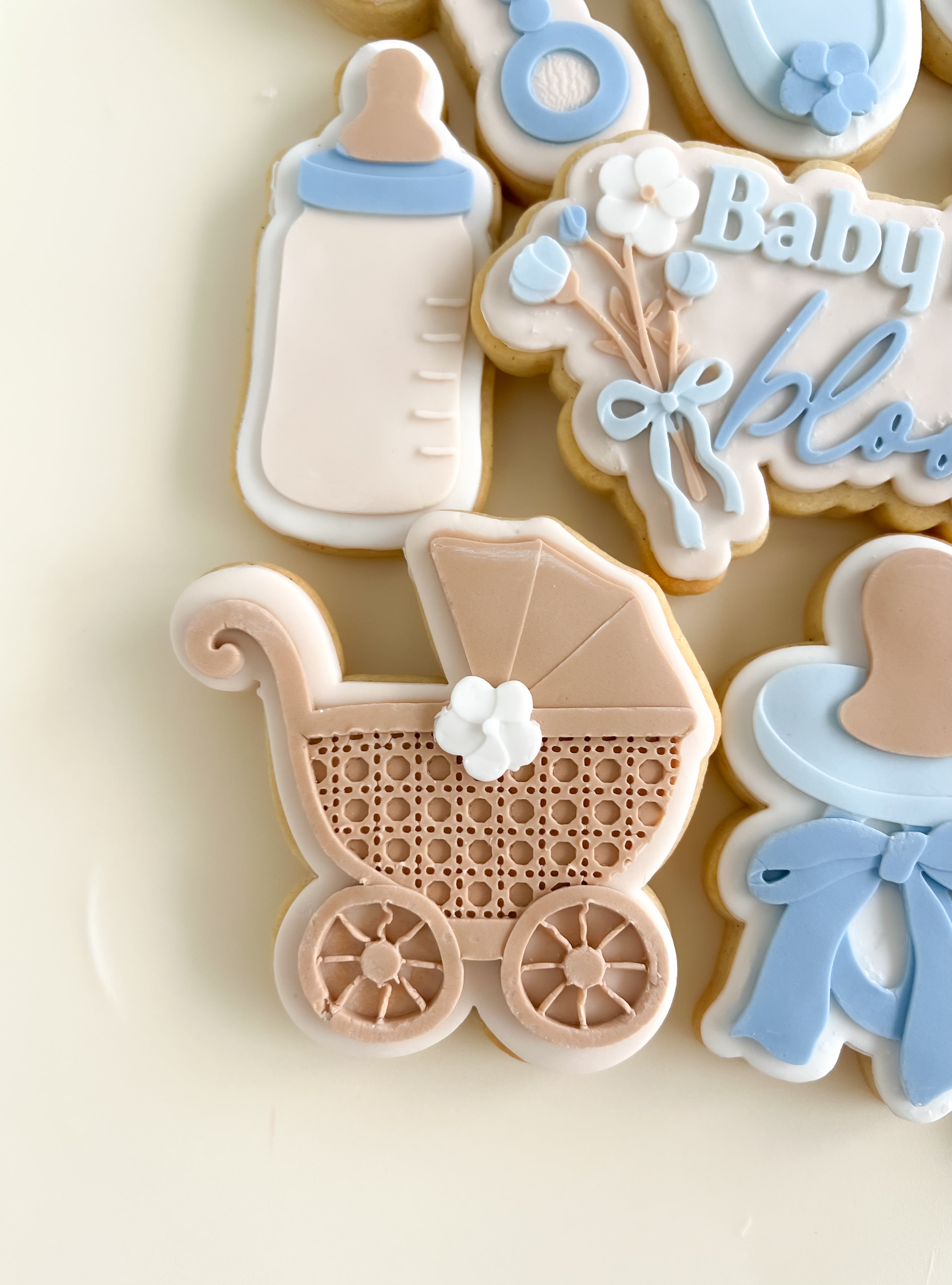 Rattan baby pram debosser and cutter