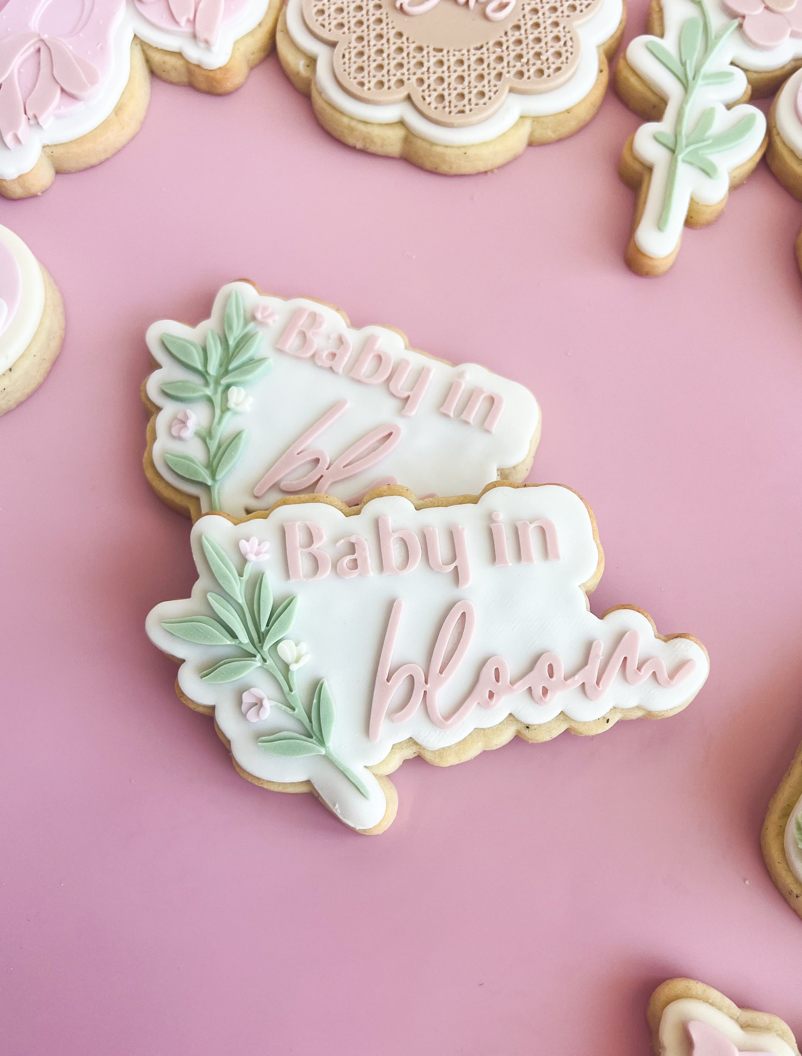 Baby in bloom debosser and cutter