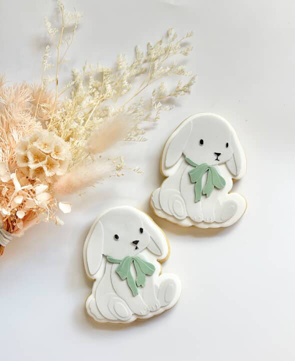 Cute sitting baby bunny debosser and cutter