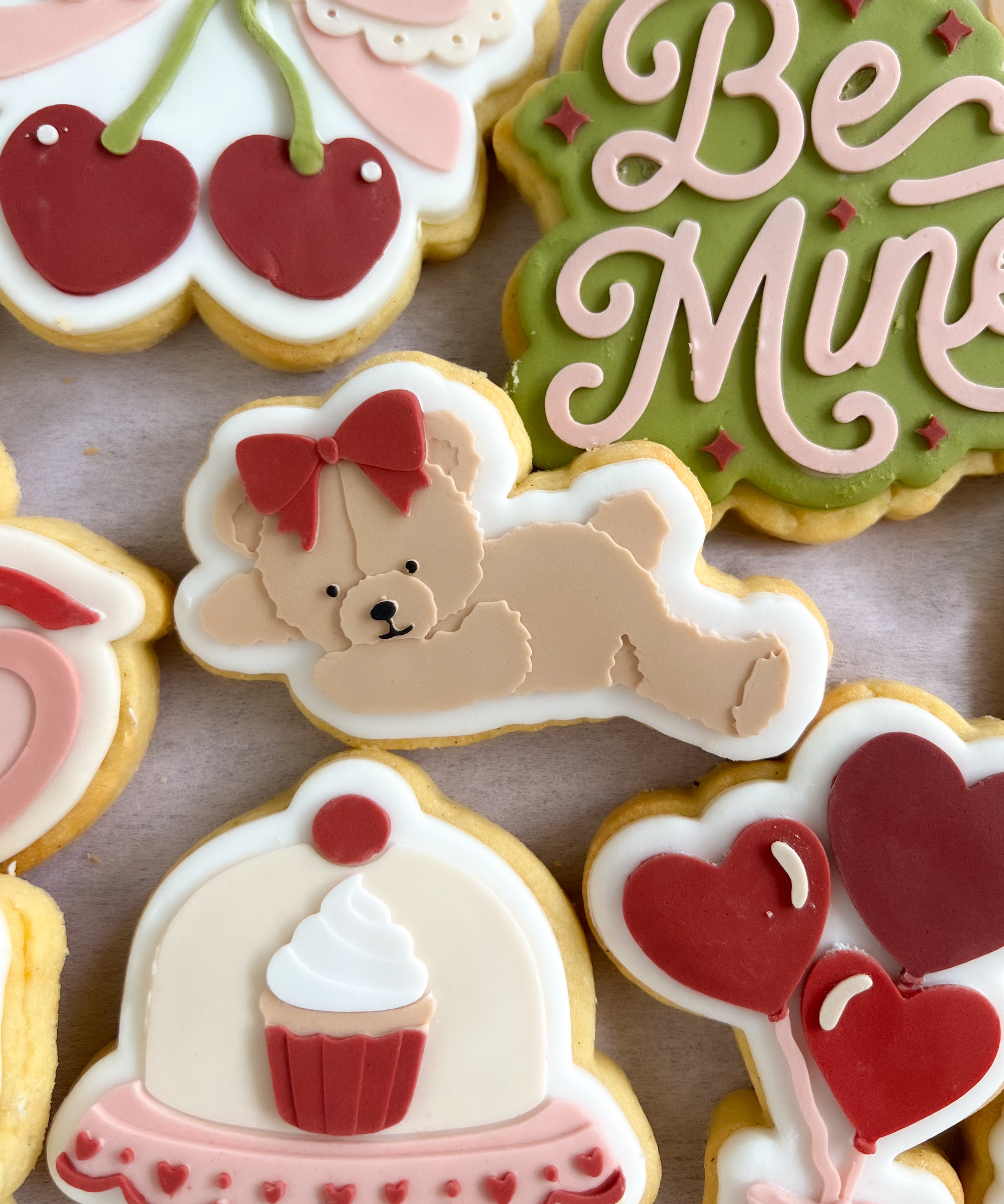 Scruffy laying teddy bear debosser and cutter