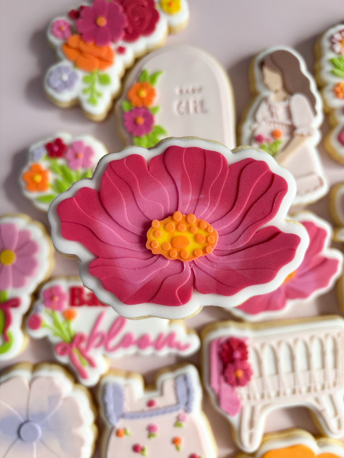 Frilly flower pedal debosser and cutter
