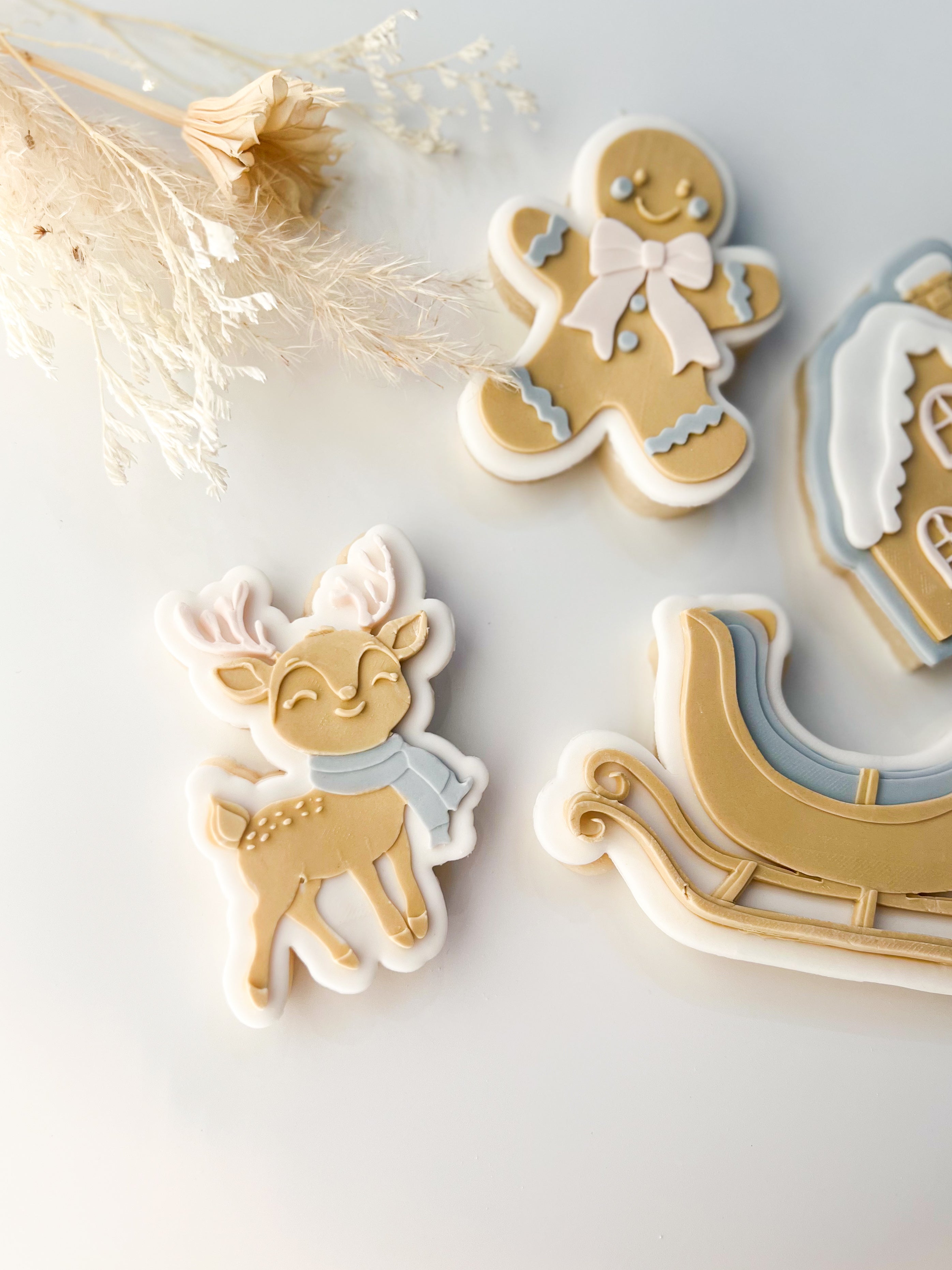 Reindeer debosser and cutter