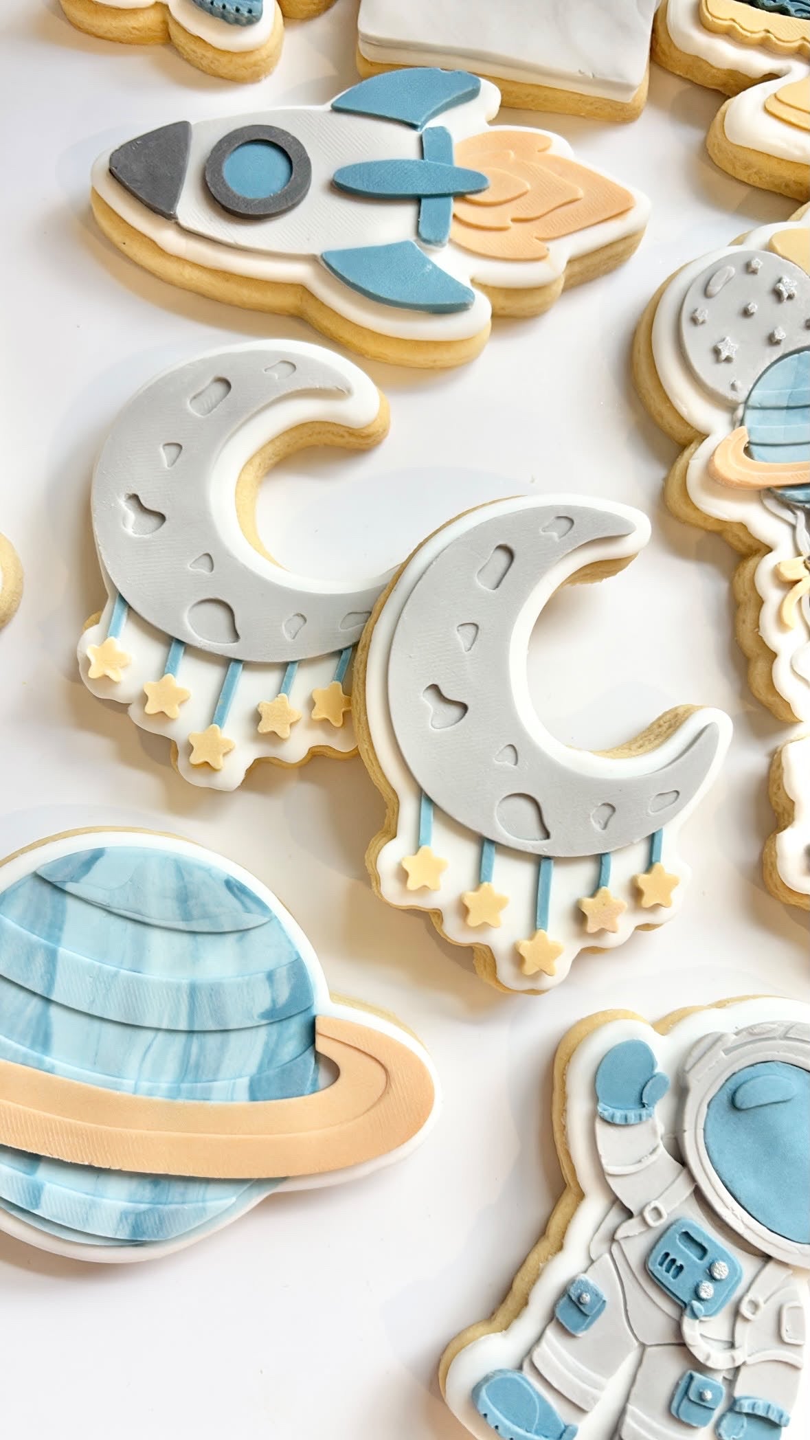 Moon with stars V2 debosser and cutter