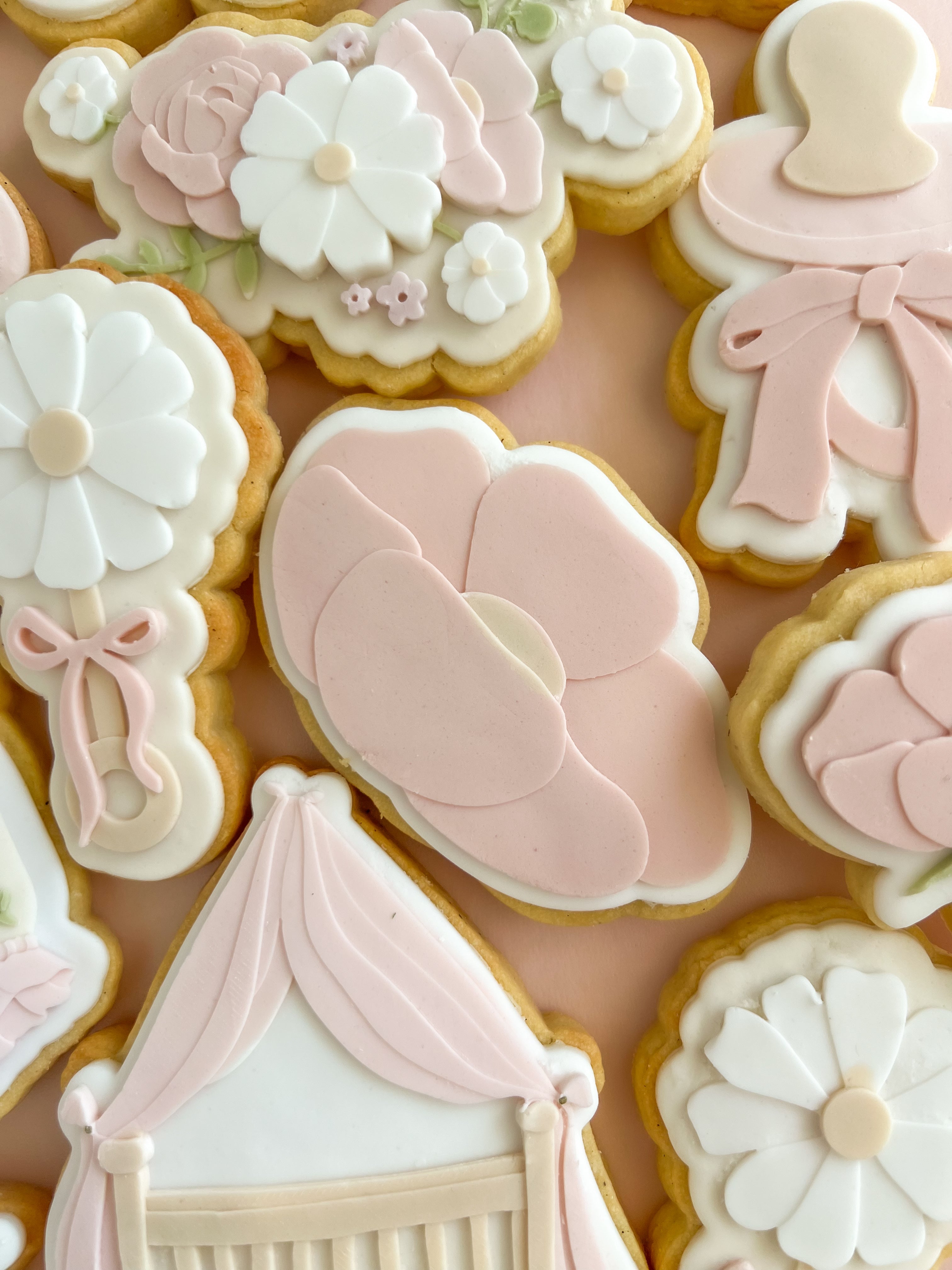 Half daisy pedal debosser and cutter