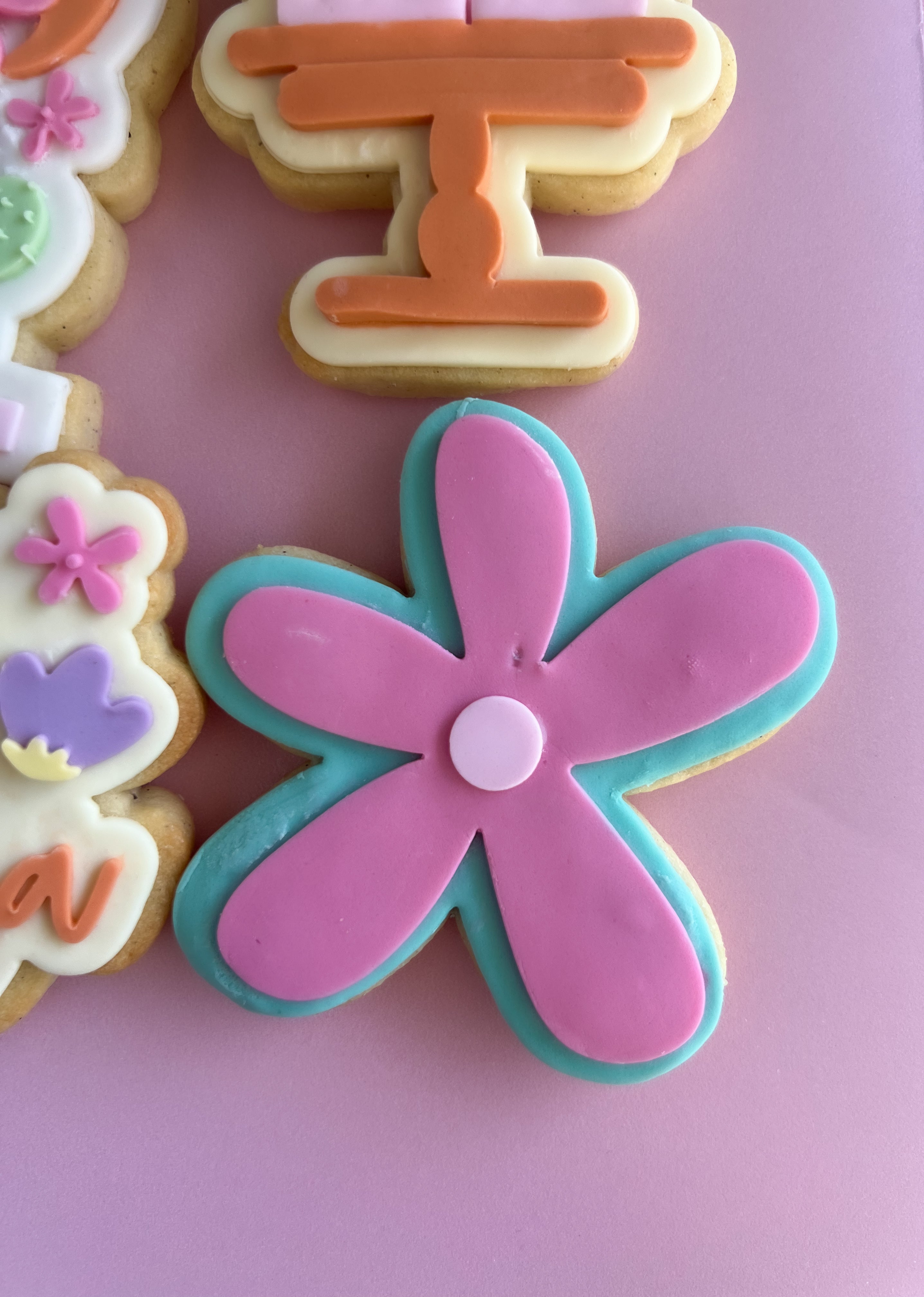 First fiesta flower debosser and cutter