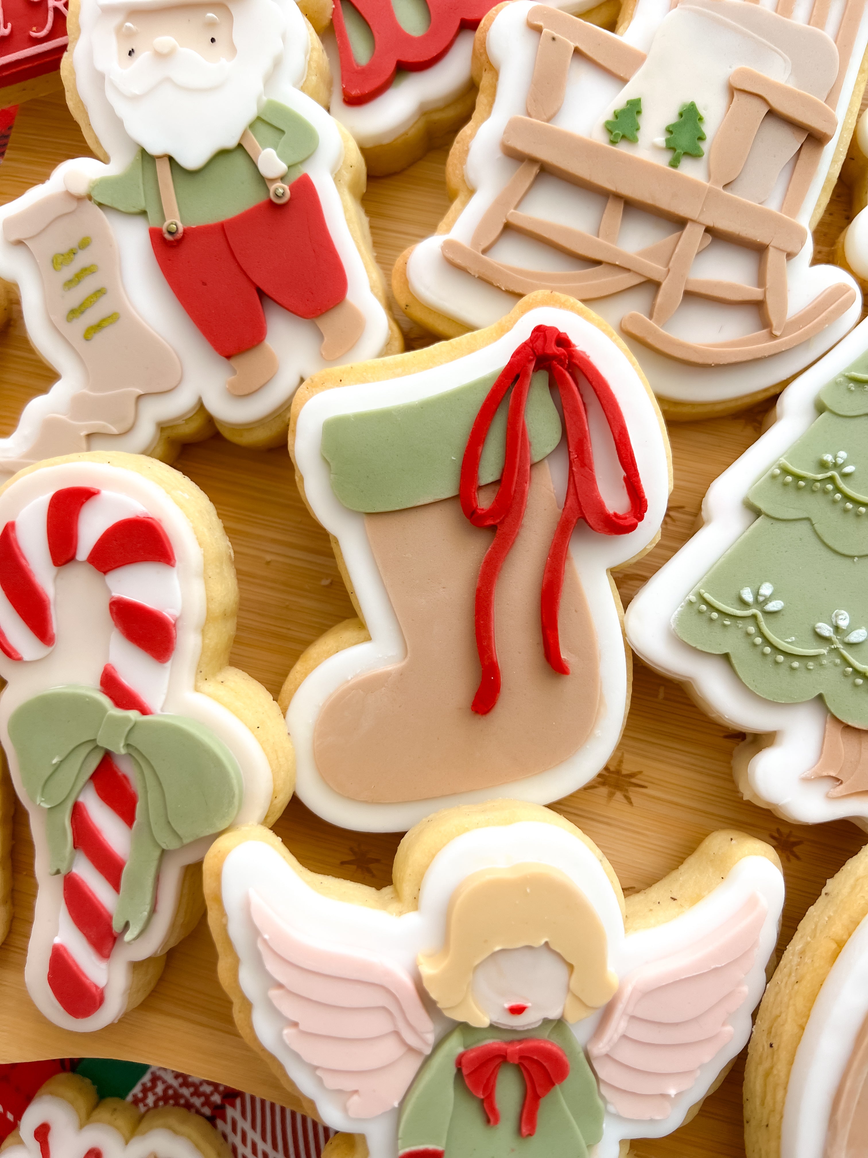 Christmas stocking with dainty bow debosser and cutter