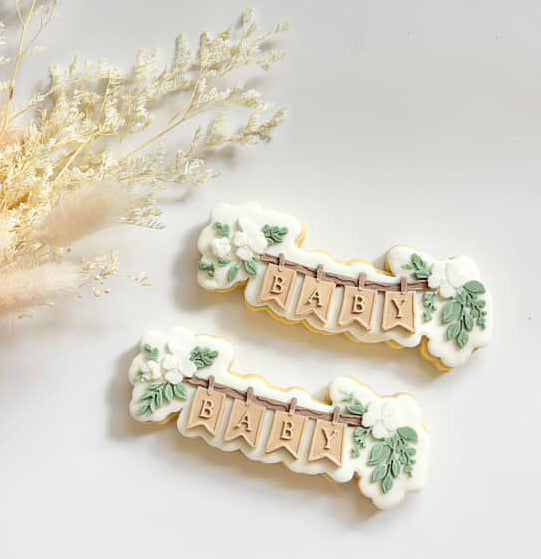 Leafy baby bunting debosser and cutter