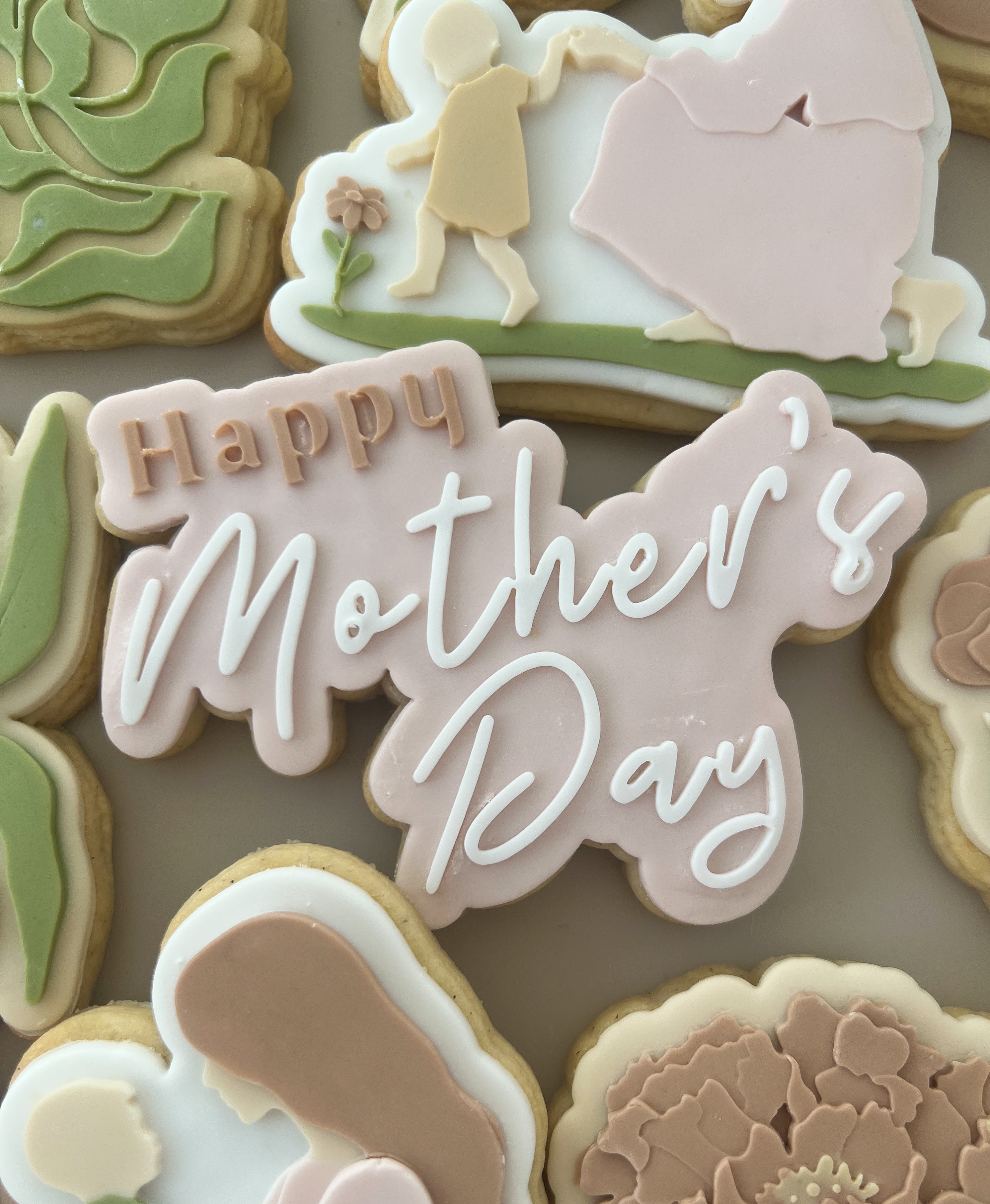 Happy Mother’s Day debosser and cutter