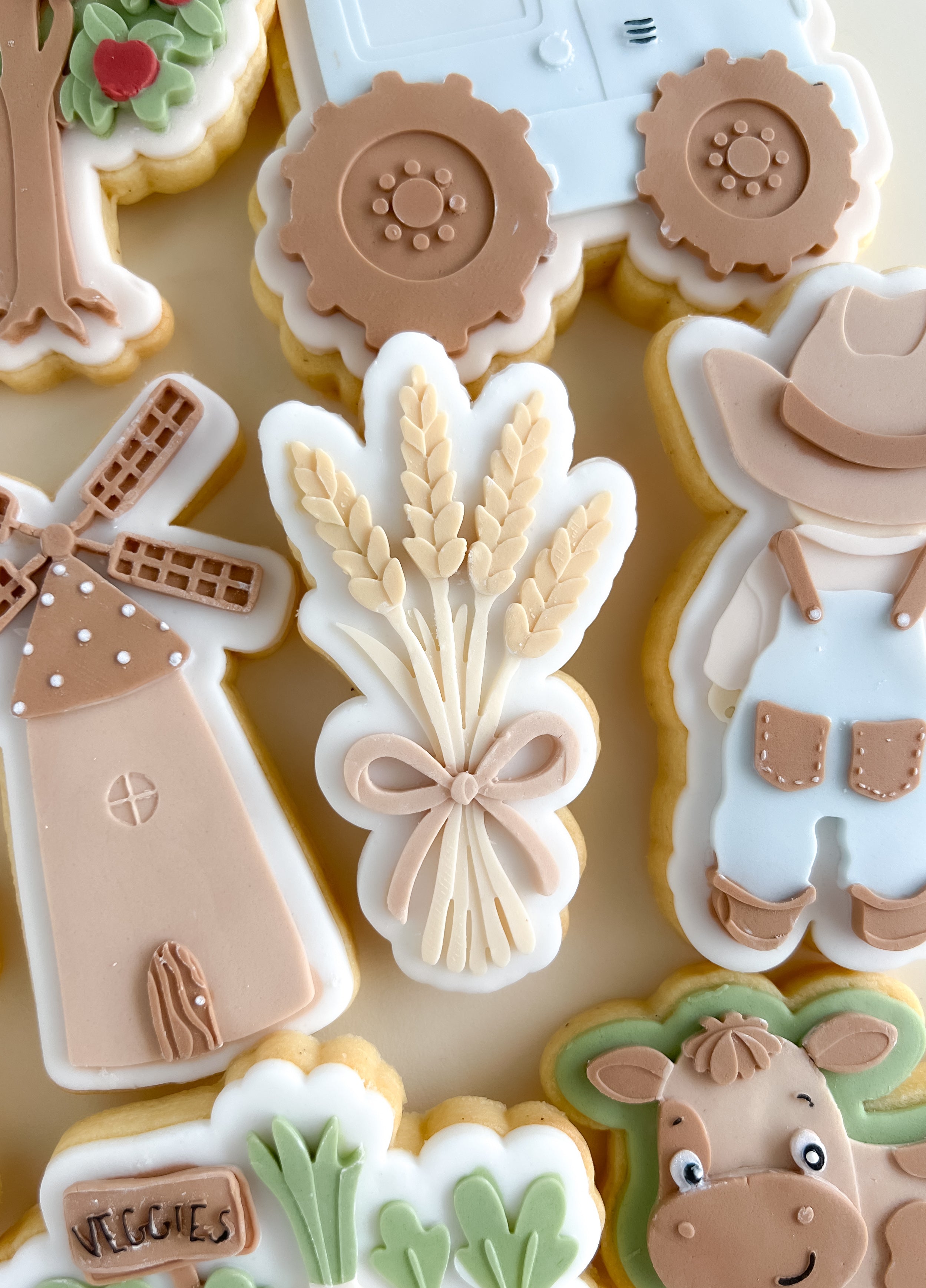 Wheat bunch debosser and cutter