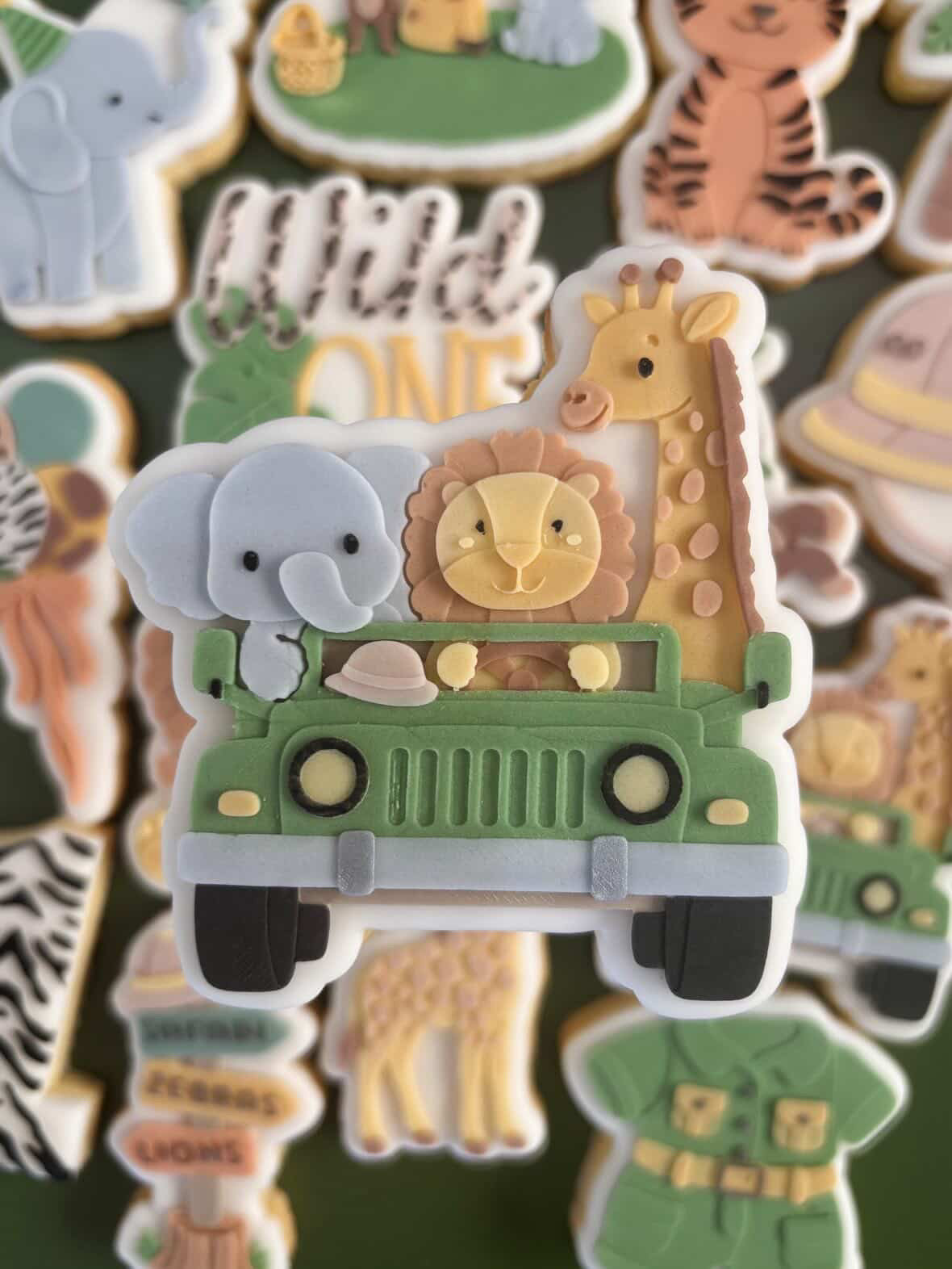 Safari animals in jeep debosser and cutter