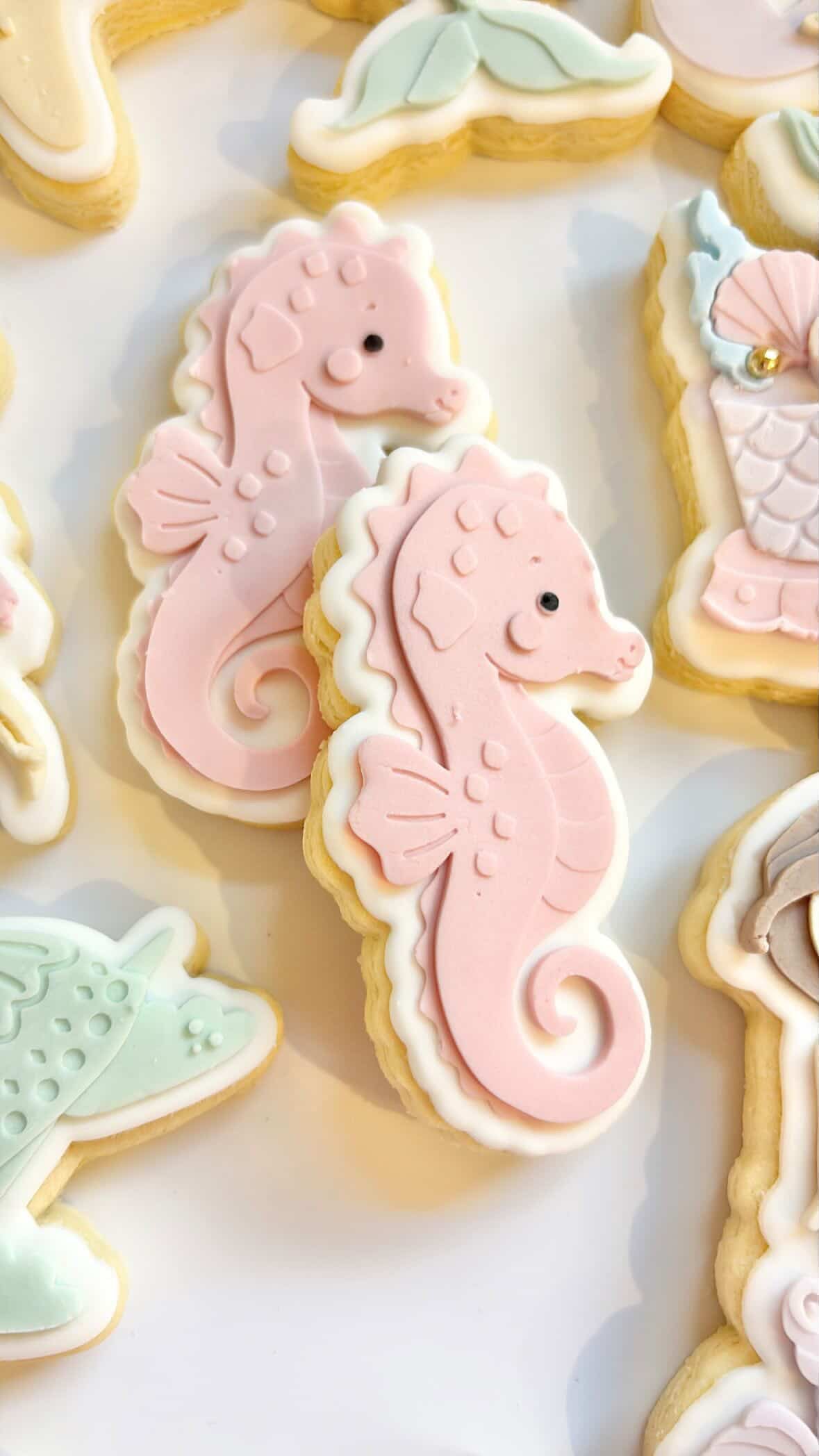 Seahorse debosser and cutter