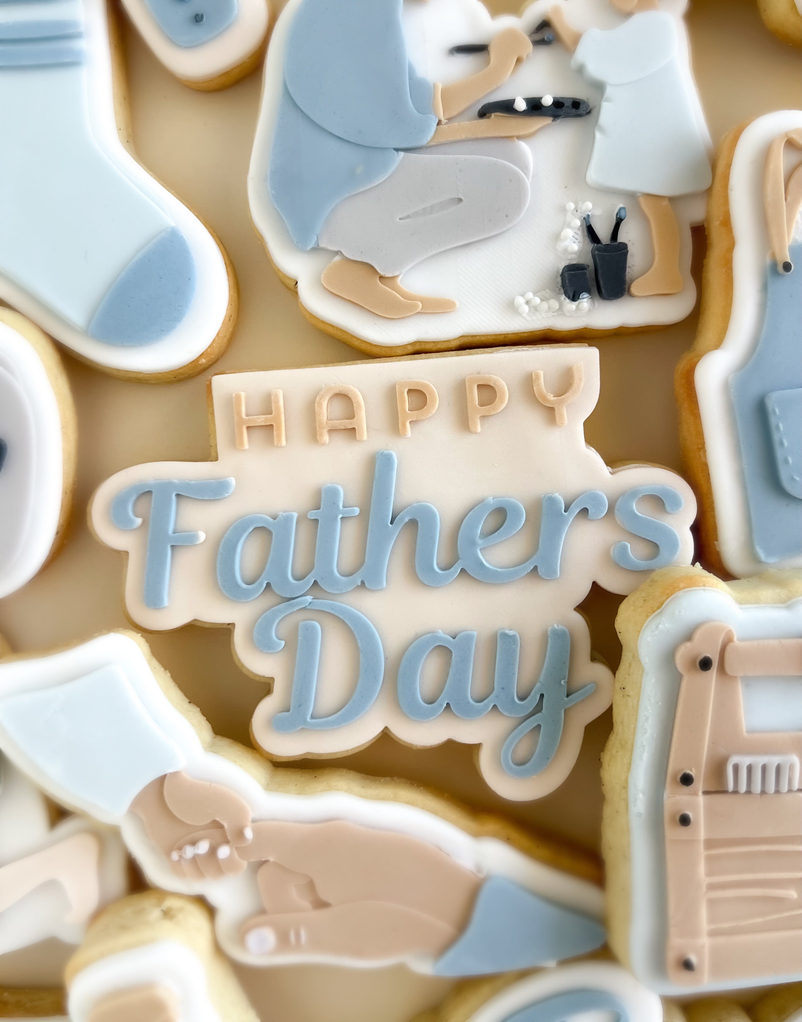Happy Fathers Day debosser and cutter