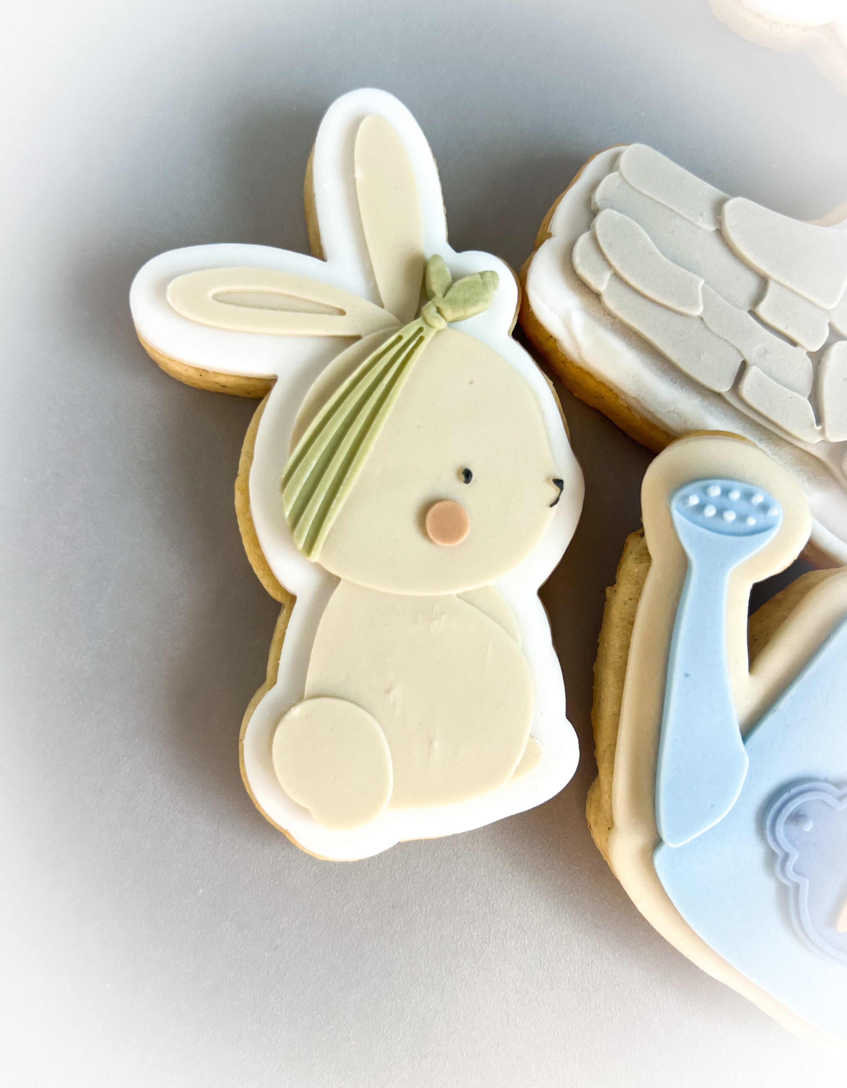 Bunny with headband debosser and cutter