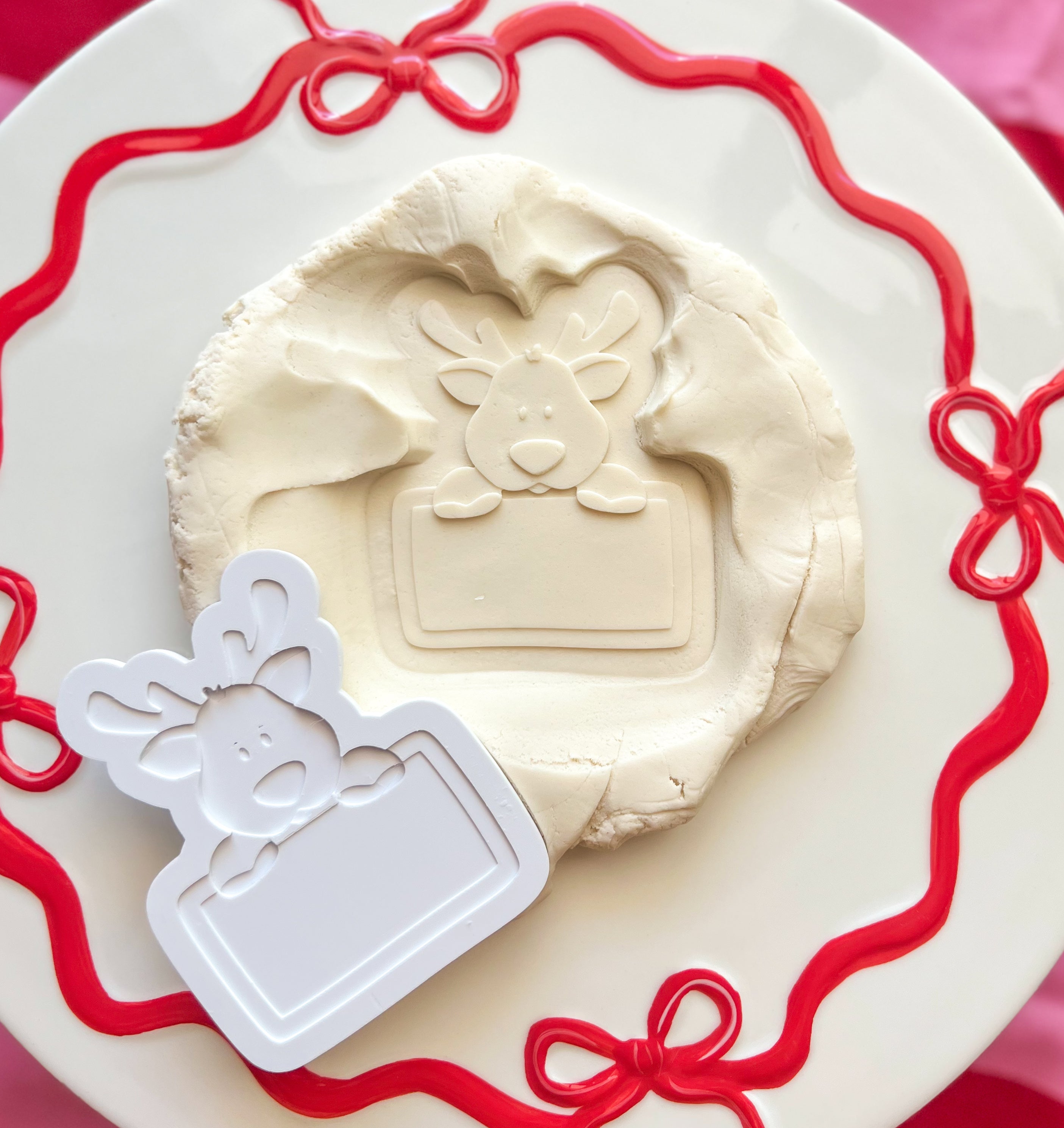 Reindeer name plaque debosser and cutter