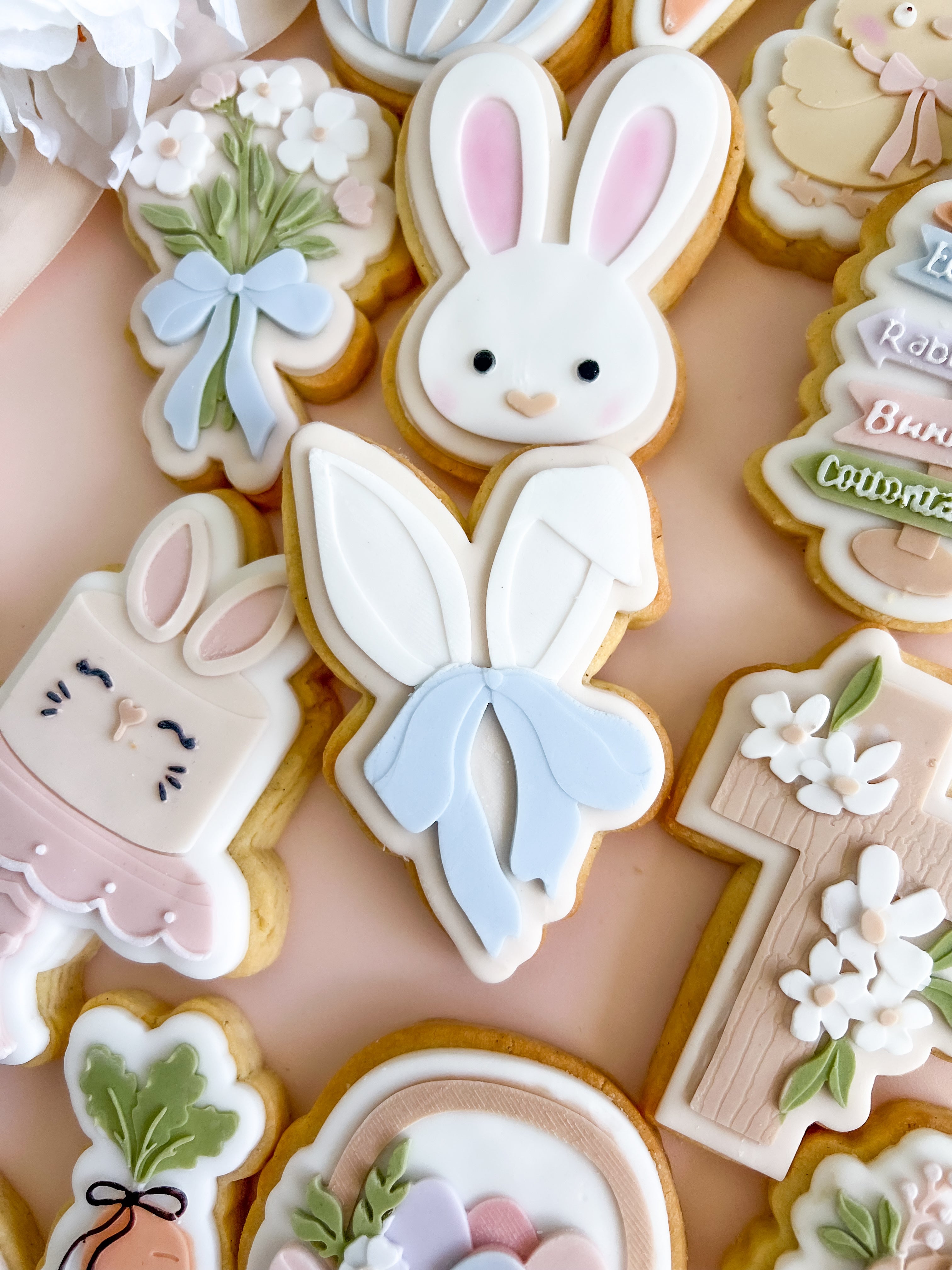 Bunny ears with bow V2 debosser and cutter