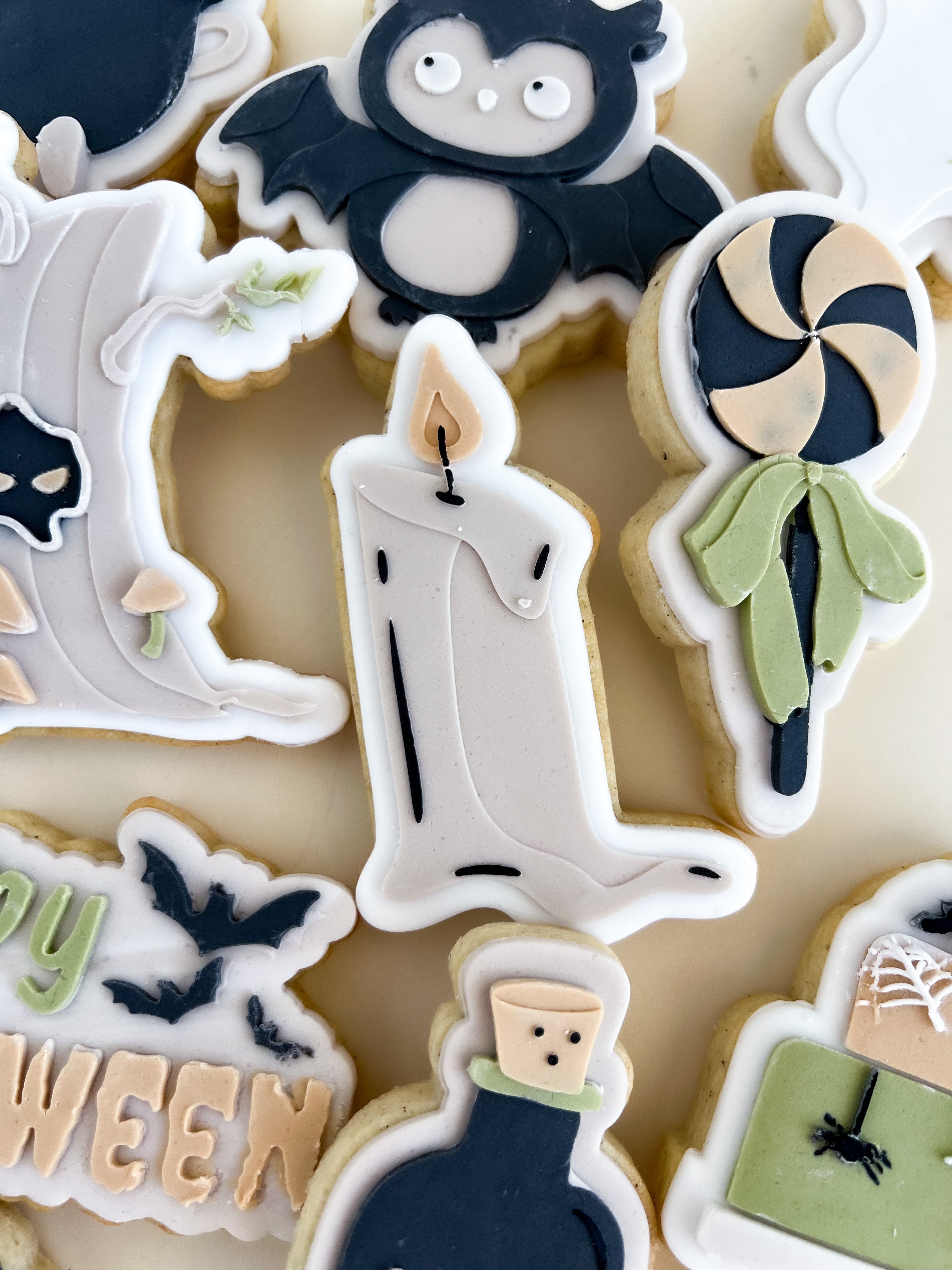 Melting candle debosser and cutter