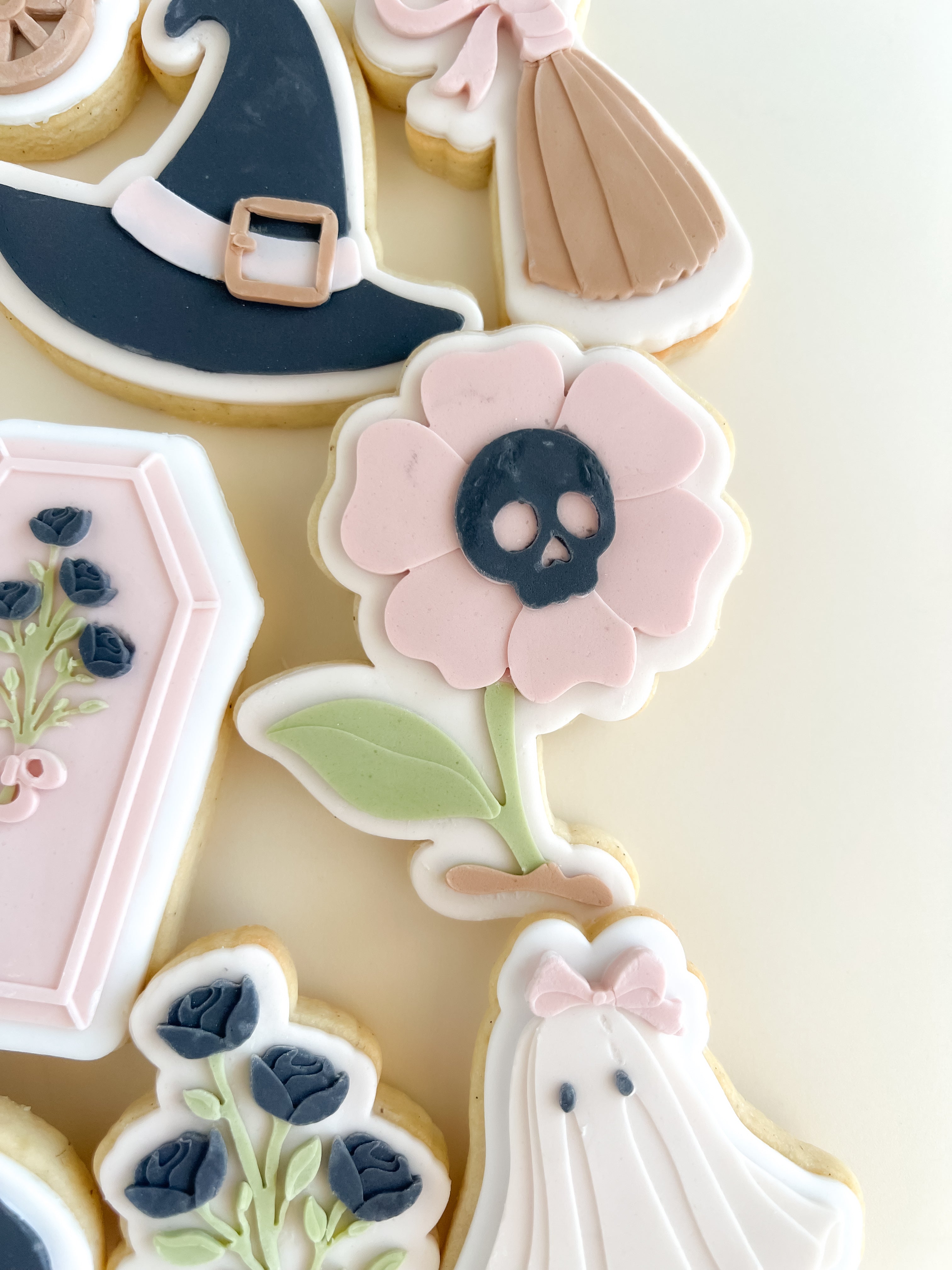 Skull flower debosser and cutter