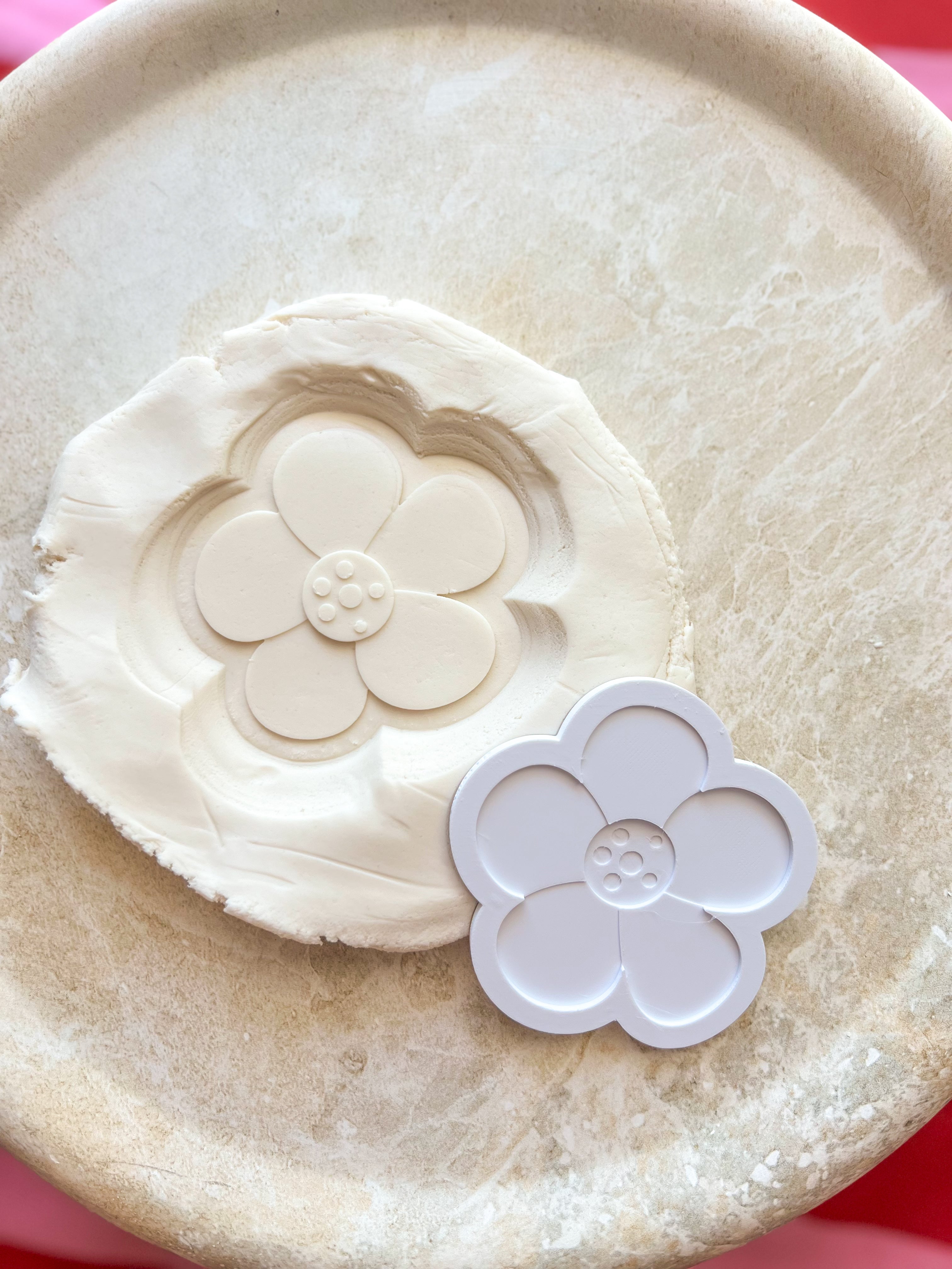 Basic Daisy debosser and cutter