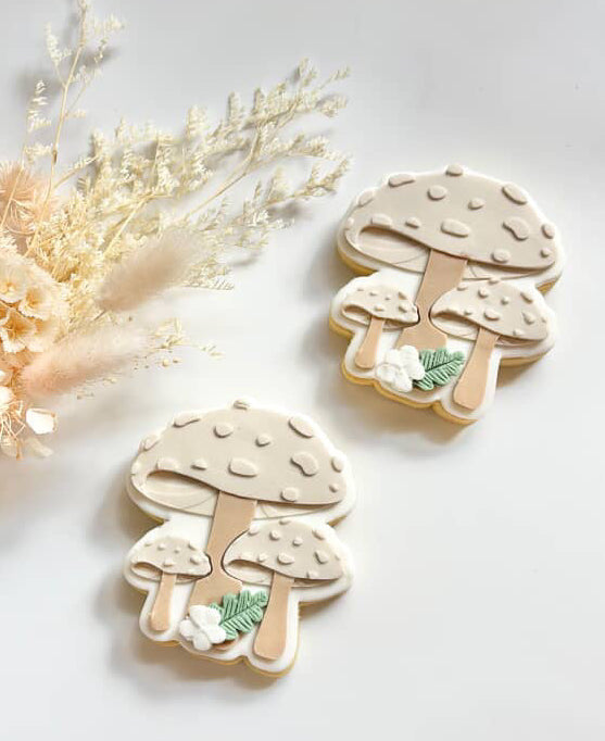 Mushrooms debosser and cutter