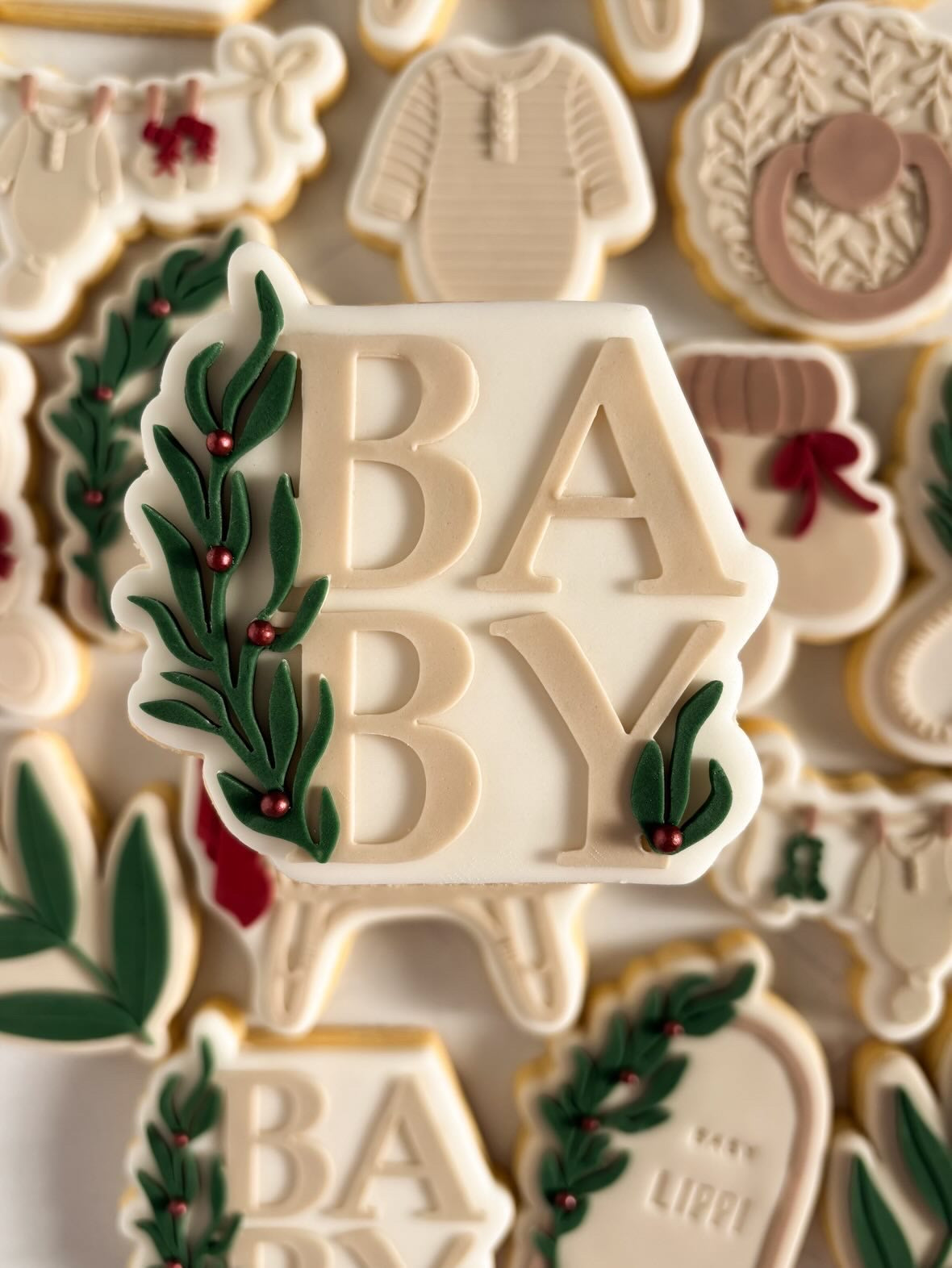 Leafy baby word debosser and cutter