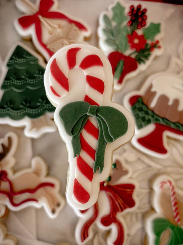 Candy cane with bow debosser and cutter